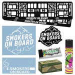 Set cu suport pentru numere auto si stickere Smokers On Board si produse Altora
